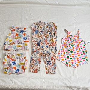 NEW WITH TAGS Mixed Pattern Baby Outfit Bundle - Floral, Sea Life & Daisy Prints